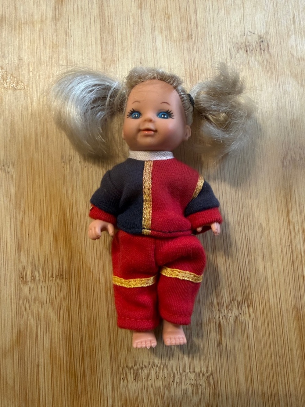 VTG 90s Simba doll